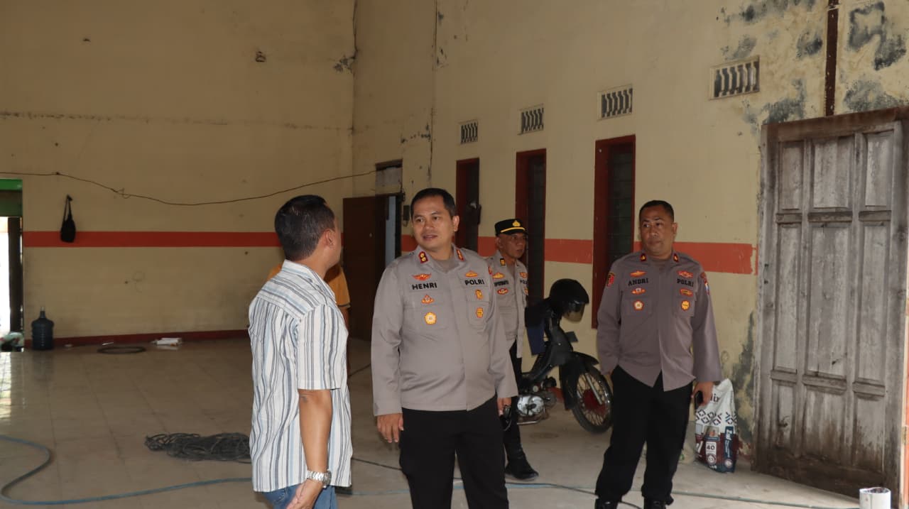 Kapolres Nganjuk Tinjau Progres Pembangunan SPPG di Baron dan Lengkong