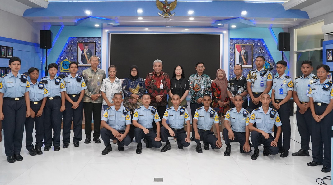 Perkuat Jejaring Internasional, UHT Beri Pembekalan Mahasiswa Timor Leste