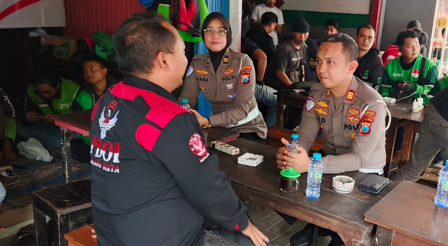 Polres Tanjungperak Ungkap Jaringan Pengedar Sabu, 4 Tersangka Diamankan di Surabaya